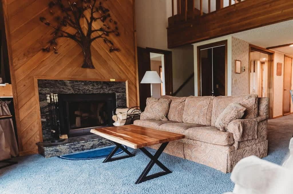 Top Floor Luxury, Sauna, Private Pool, Lake Bellaire Beach, 5 Beds, 4 Full Bath Zewnętrze zdjęcie